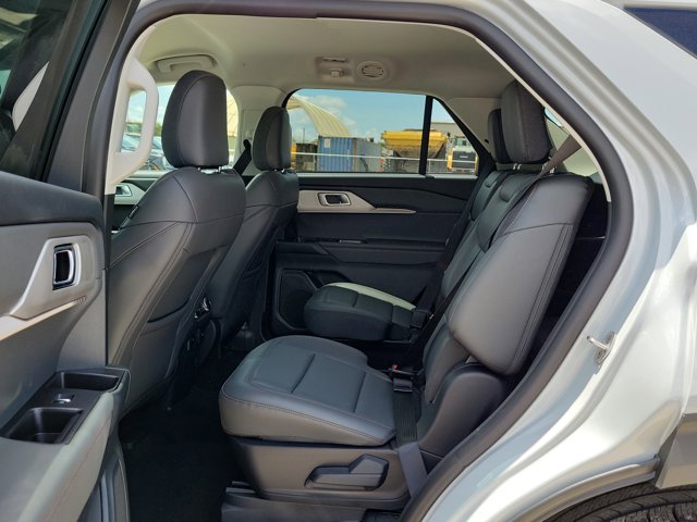New 2026 Ford Explorer - photo 14