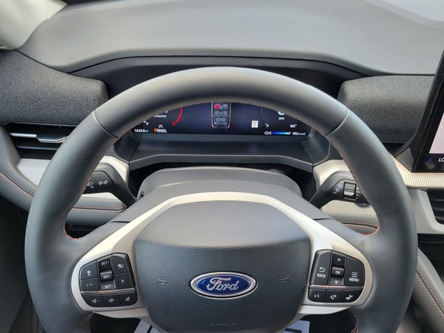 New 2026 Ford Explorer - photo 21