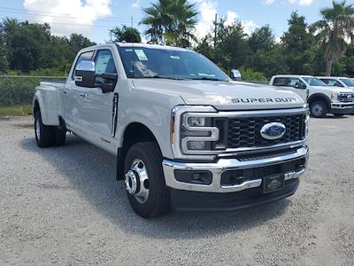 New 2026 Ford F-350 Lariat Crew Cab 4WD DRW Pickup for sale #T0003 - photo 2