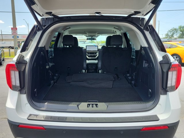 New 2026 Ford Explorer - photo 12