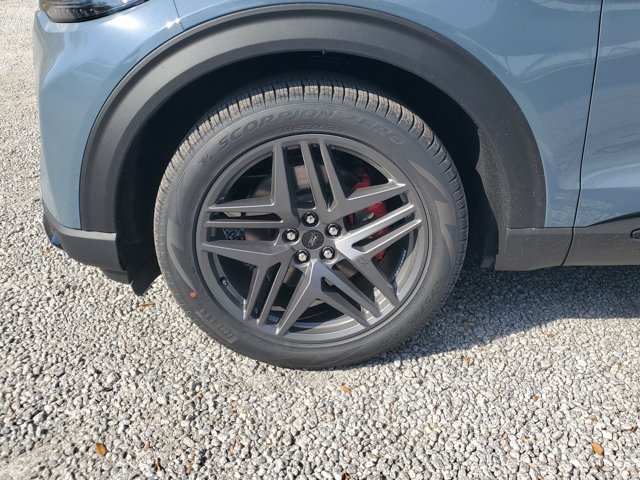 New 2026 Ford Explorer - photo 11