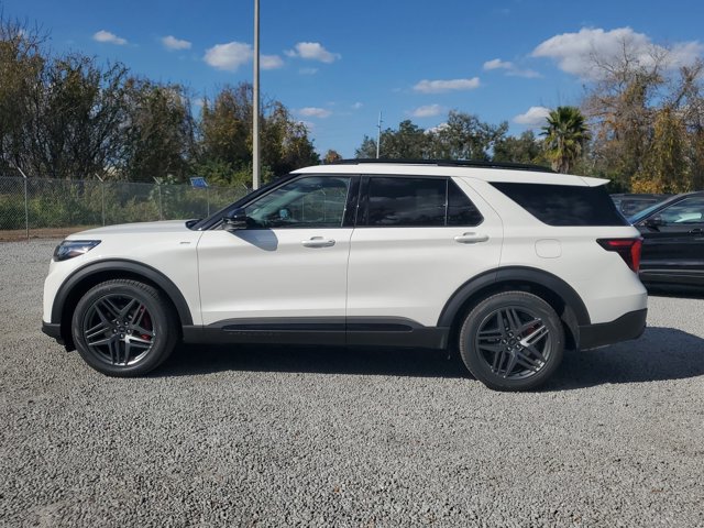 New 2026 Ford Explorer - photo 9