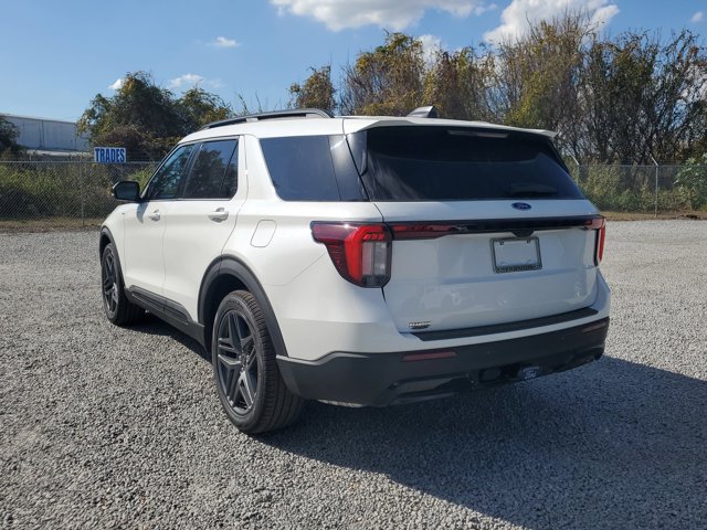 New 2026 Ford Explorer - photo 10