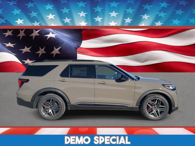 New 2026 Ford Explorer - photo 1