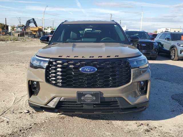 New 2026 Ford Explorer - photo 7
