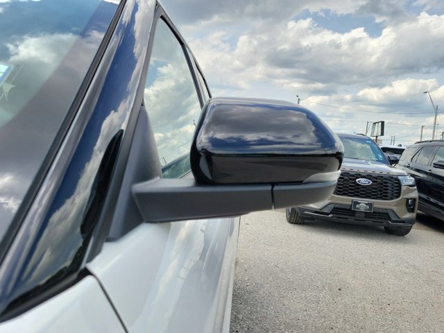 New 2026 Ford Explorer - photo 5