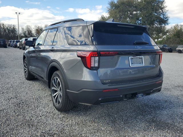 New 2026 Ford Explorer - photo 2