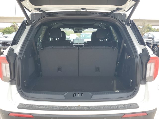 New 2026 Ford Explorer - photo 12