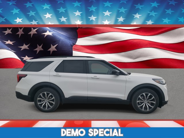 New 2026 Ford Explorer - photo 1