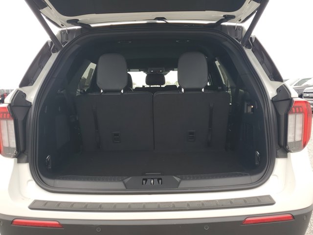 New 2026 Ford Explorer - photo 12