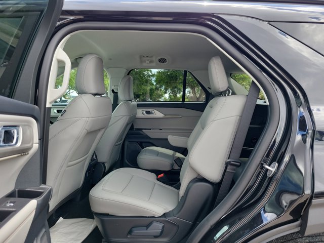 New 2026 Ford Explorer - photo 14
