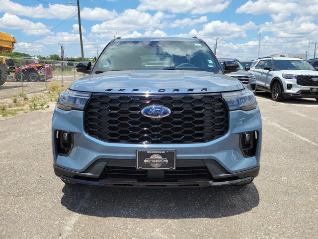 New 2026 Ford Explorer - photo 5
