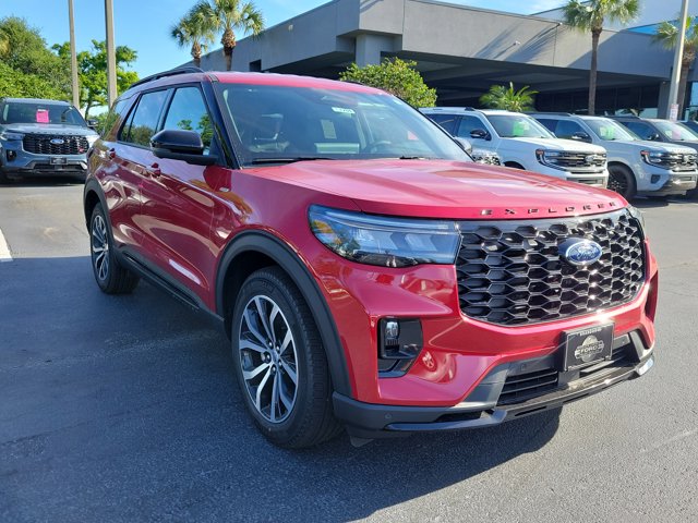 New 2026 Ford Explorer - photo 2