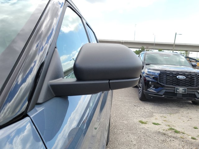 New 2026 Ford Explorer - photo 9