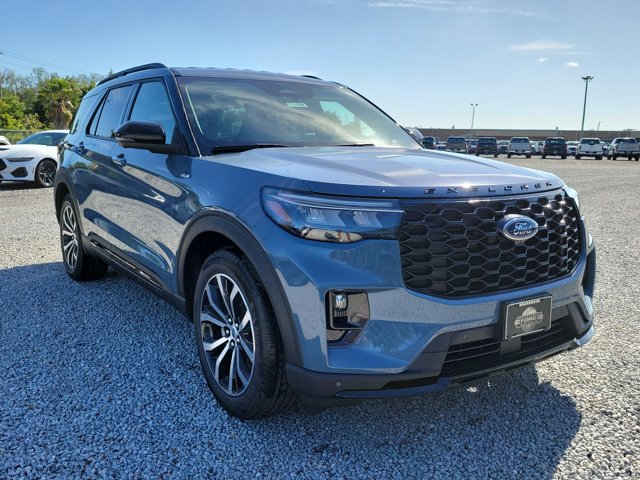 New 2026 Ford Explorer - photo 2