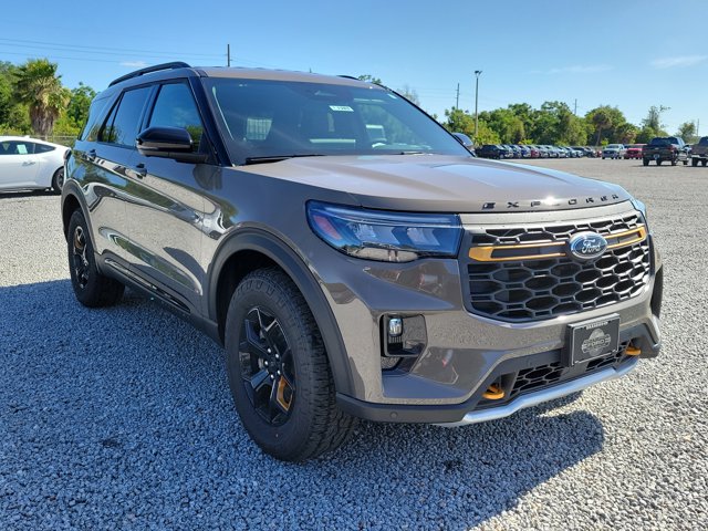 New 2026 Ford Explorer - photo 2