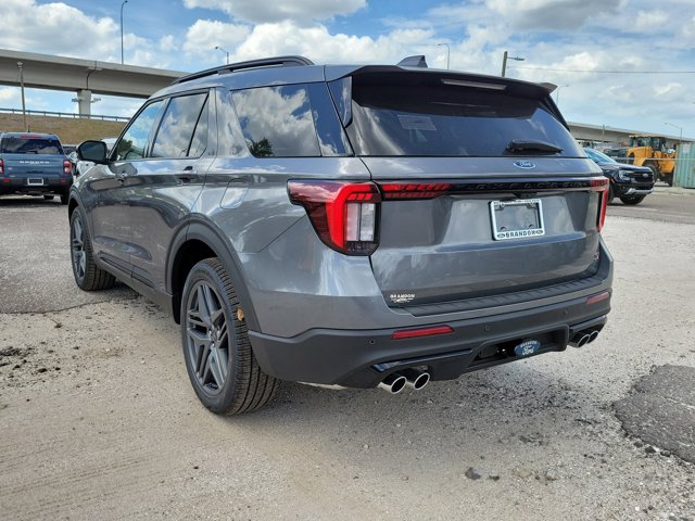 New 2026 Ford Explorer - photo 2