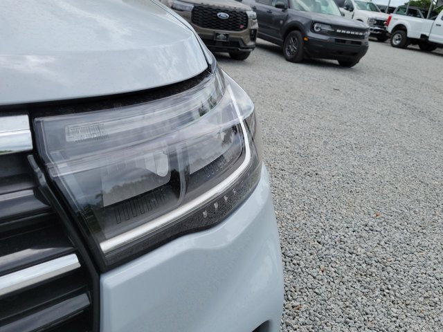 New 2026 Ford Explorer - photo 8