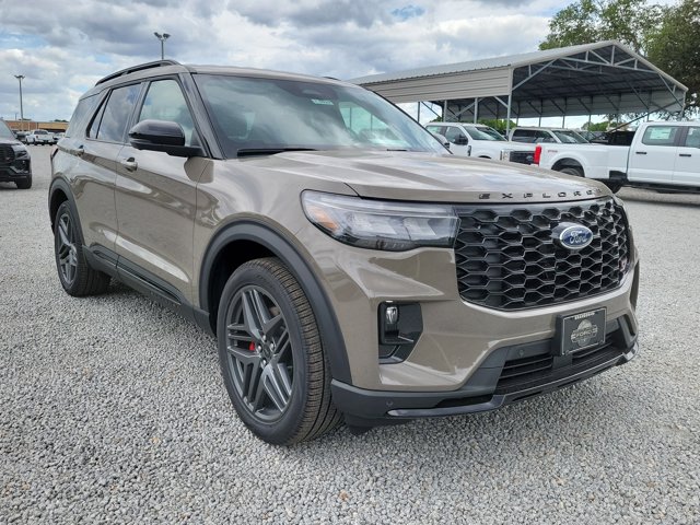 New 2026 Ford Explorer - photo 2