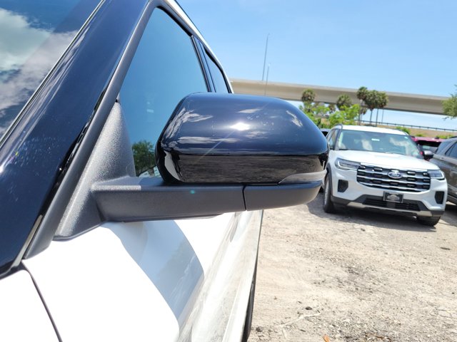 New 2026 Ford Explorer - photo 7