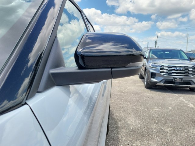 New 2026 Ford Explorer - photo 7