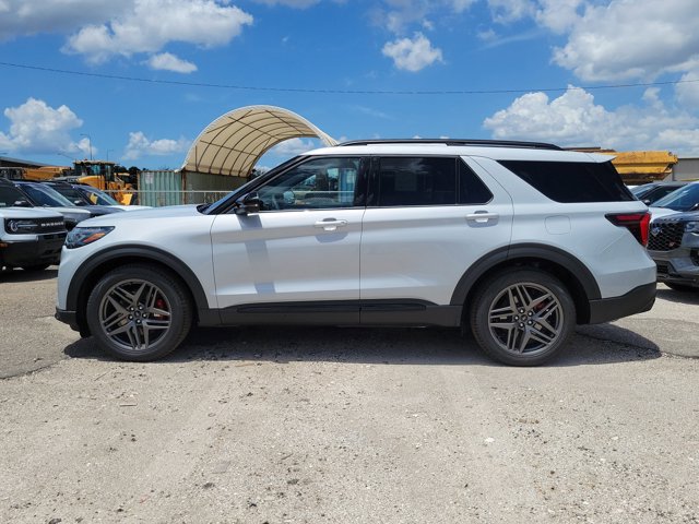 New 2026 Ford Explorer - photo 9