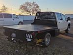 2025 Chevrolet Silverado 3500 Crew Cab DRW 4WD Flatbed Truck for sale #2569048 - photo 4