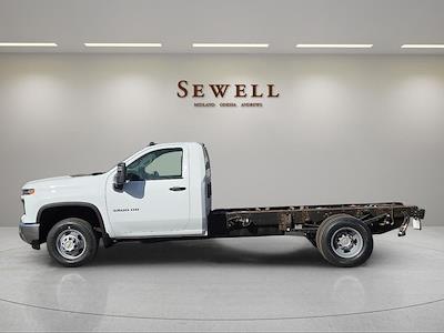 2026 Chevrolet Silverado 3500 Regular Cab 4WD Cab Chassis for sale #2604074 - photo 2