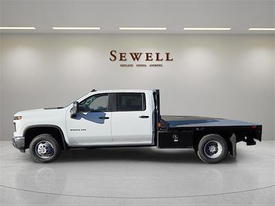 New 2026 Chevrolet Silverado 3500 Crew Cab Flatbed Truck for sale #2614177 - photo 2