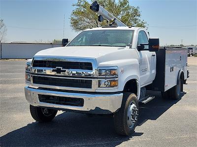 2023 Chevrolet Silverado 6500 Regular Cab DRW 4x4