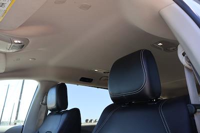 Used 2023 Chrysler Pacifica - photo 1