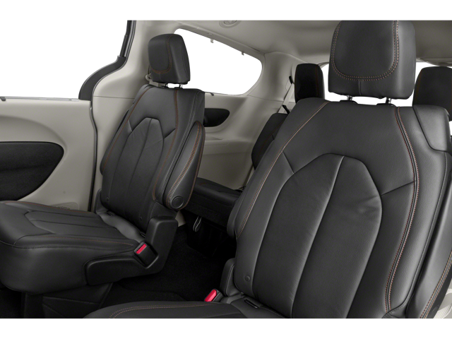 Used 2018 Chrysler Pacifica - photo 25