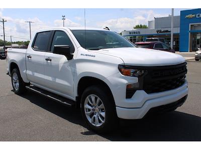 New 2025 Chevrolet Silverado 1500 Custom Crew Cab 4WD Pickup for sale #400549 - photo 1