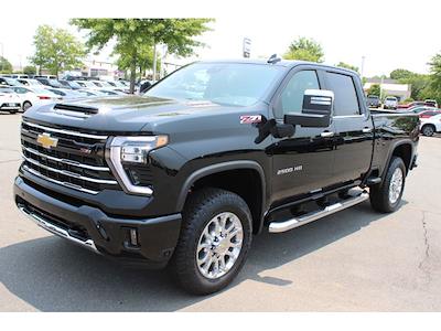 New 2025 Chevrolet Silverado 2500 LT Crew Cab 4WD Pickup for sale #400602 - photo 1