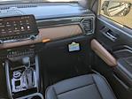 2025 GMC Canyon Crew Cab 4WD, Pickup for sale #G12192 - photo 19