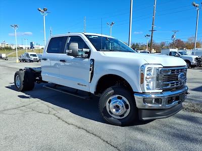 2026 Ford F-350 Crew Cab DRW 4WD Cab Chassis for sale #SF36068 - photo 1