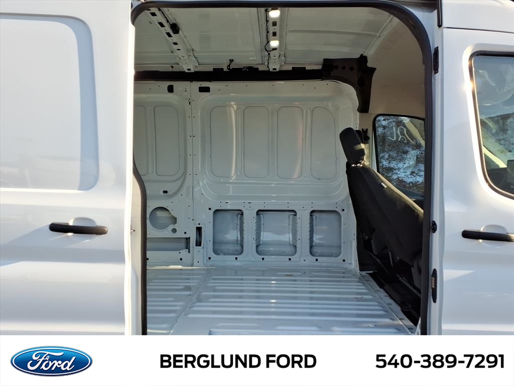 New 2026 Ford Transit 250 - photo 7