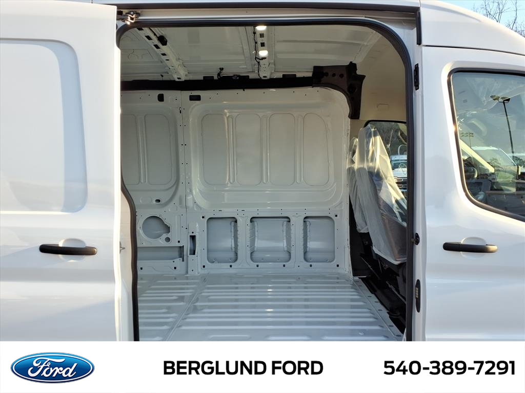 New 2026 Ford Transit 150 - photo 7