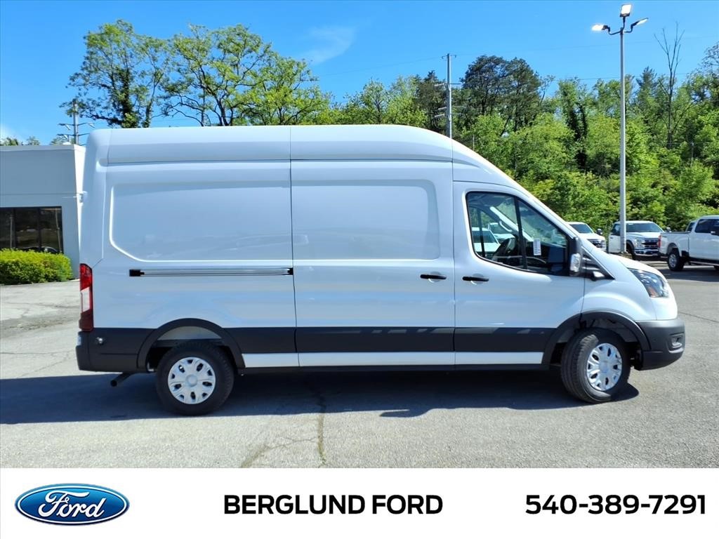 New 2026 Ford Transit 250 - photo 6