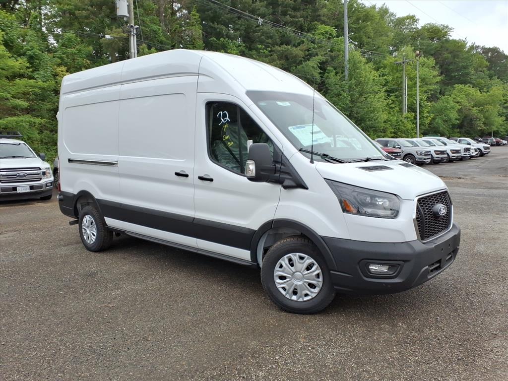 New 2026 Ford Transit 250 - photo 1
