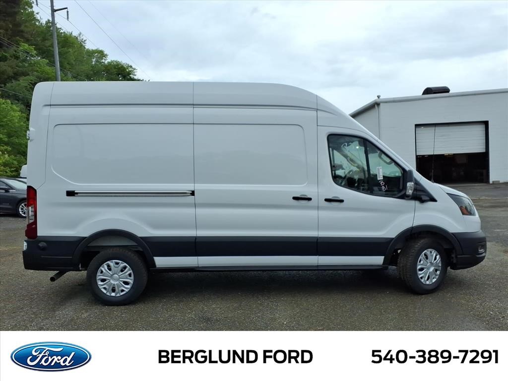 New 2026 Ford Transit 250 - photo 6