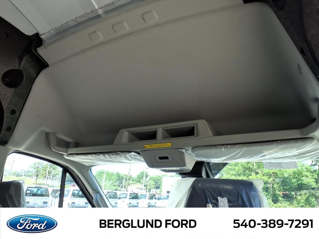New 2026 Ford Transit 250 - photo 6