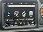 2022 Jeep Gladiator Crew Cab 4x4 Pickup for sale #M135661M - photo 21