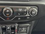 2022 Jeep Gladiator Crew Cab 4x4 Pickup for sale #M135661M - photo 24