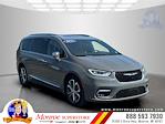 2022 Chrysler Pacifica FWD Minivan for sale #M147675S - photo 1
