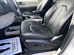 Used 2024 Chrysler Pacifica Select Minivan for sale #M156815M - photo 23