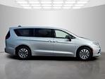 Used 2024 Chrysler Pacifica Select Minivan for sale #M156815M - photo 8