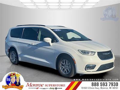2022 Chrysler Pacifica FWD Minivan for sale #M179910M - photo 1