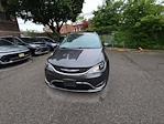 2018 Chrysler Pacifica FWD Minivan for sale #M353248M - photo 1