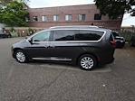 2018 Chrysler Pacifica FWD Minivan for sale #M353248M - photo 3